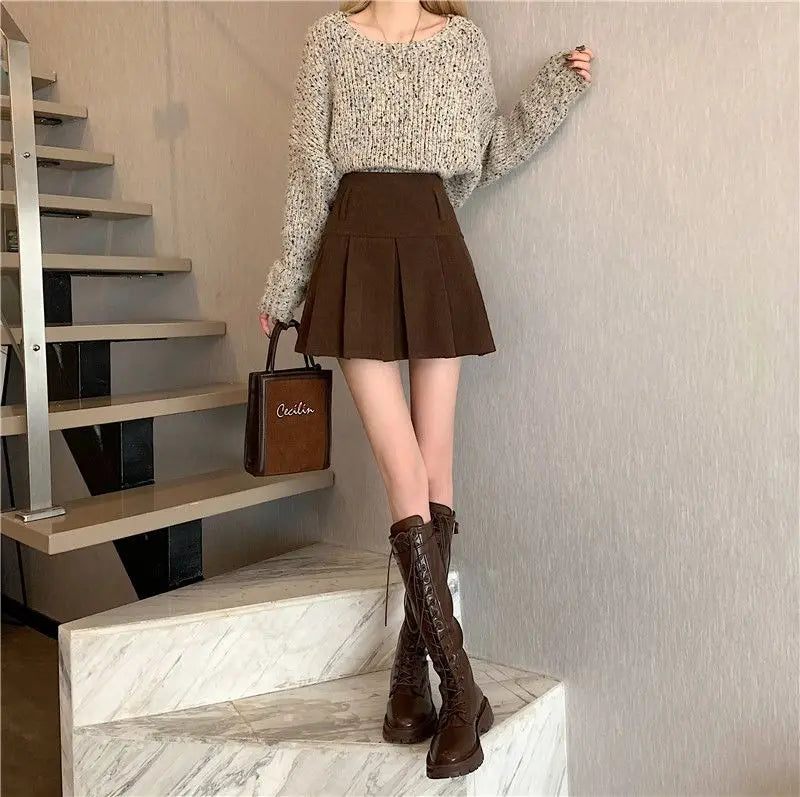 DONNA חצאית קורדרוי הוטסוויט