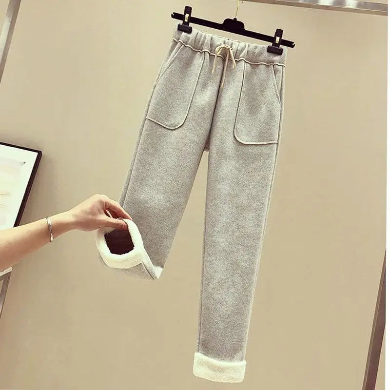 DONNA חליפת מונסטר