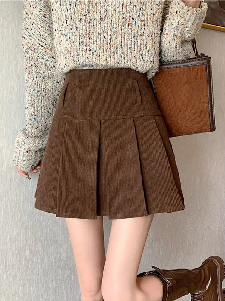 DONNA חצאית קורדרוי הוטסוויט