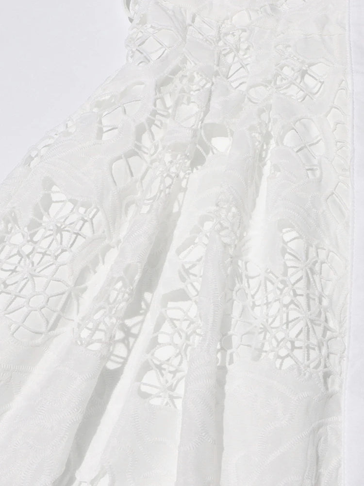 donnafashion.co - אופנת נשים - שמלות - שמלה לבנה אלומה