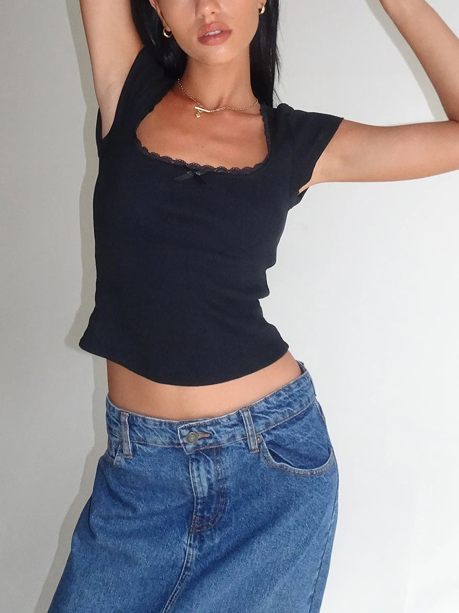 donnafashion.co אופנת נשים - חולצות נשים - חולצת בייסיק נוי